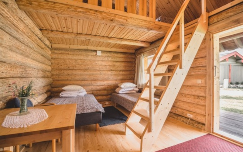 holiday-log-house-visit-estonia